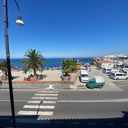 Casa Rita In Piazza Marina * كازاميتْشيولا تيرمي